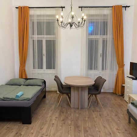 Roland Apartment Downtown - Buda Budapest Ngoại thất bức ảnh